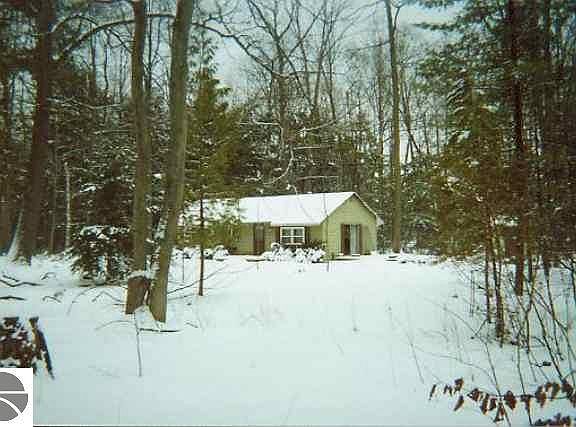 4th image of 32 Deer Run Dr