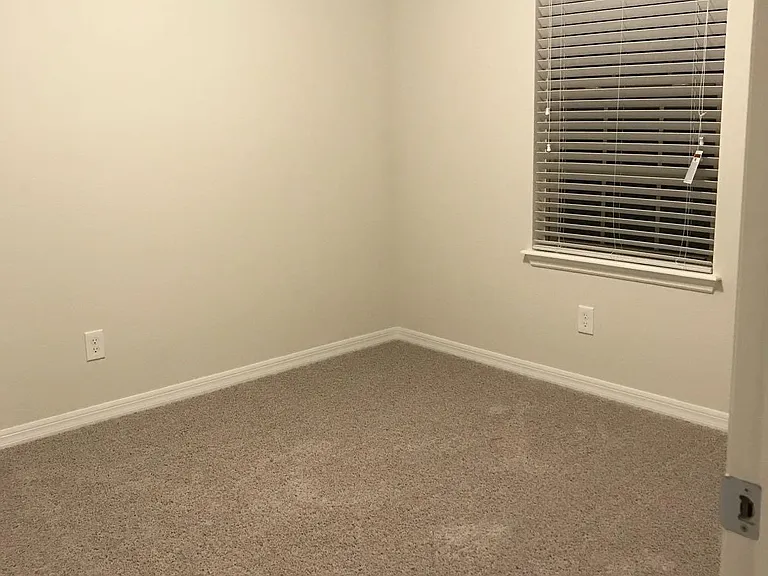 7029 Butterfly Ct — Photo 18