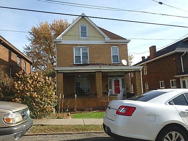 2nd image of 2109 Orchard St