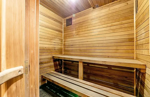 Rented by Bushburg | media 51