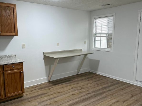 louisville-kentucky-73472682 picture