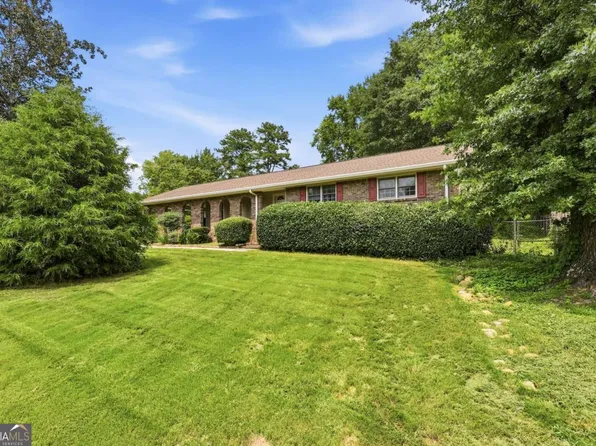 2171 Pinehurst Rd, Snellville, GA 30078