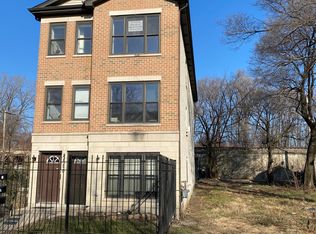 2850 W Fillmore St #3, Chicago, IL 60612