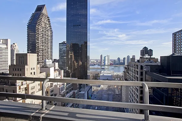 Rented by RSNY Realty | media 34