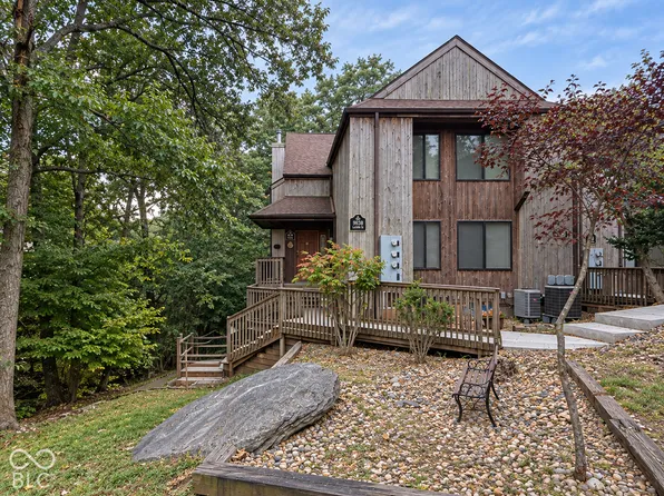 9533 S Pointe Lasalles Dr #79, Bloomington, IN 47401