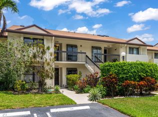 3386 Lucerne Park Dr, Greenacres, FL 33467