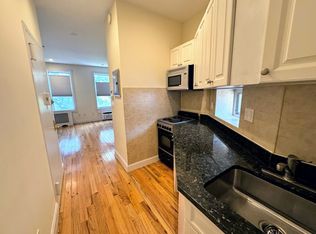 340 E 22nd St #3Y, New York, NY 10010