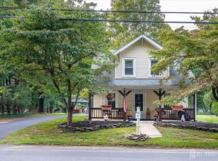 62 Taylors Mills Rd, Manalapan, NJ 07726