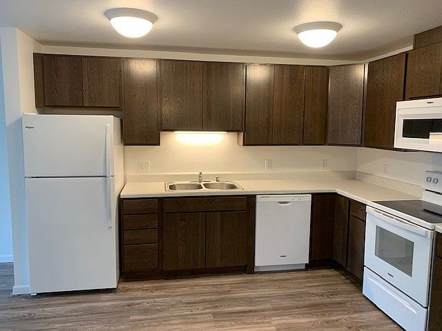 1st image of 2275 4th St NW #314