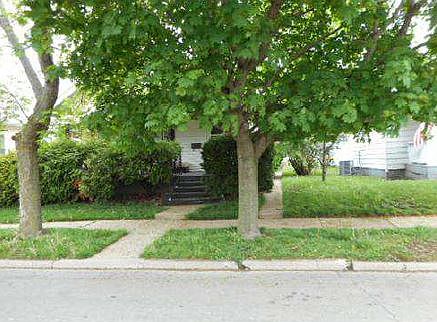 2nd image of 530 4th St