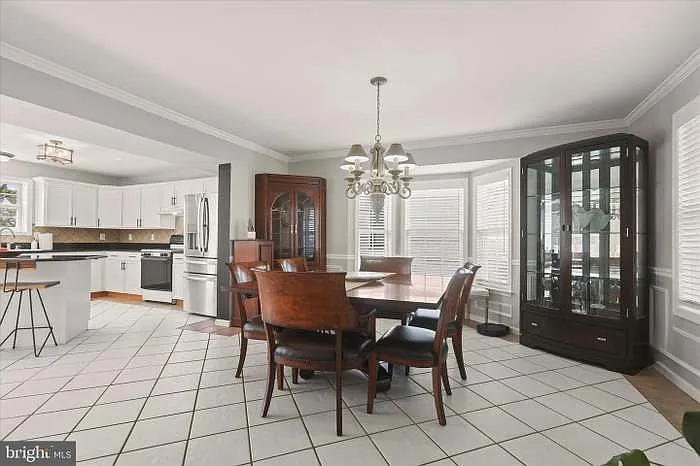 239 Bishops Glen Dr — Photo 11