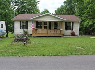 274 D C Lilly Rd, Daniels, WV 25832