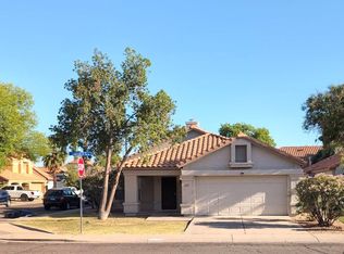 2325 E Lakecrest Dr, Gilbert, AZ 85234