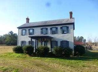 1734 Garden Creek Rd, Mathews, VA 23109
