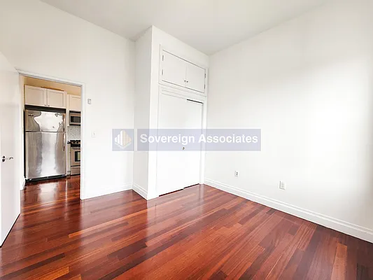 Rented by Sovereign Associates | media 3