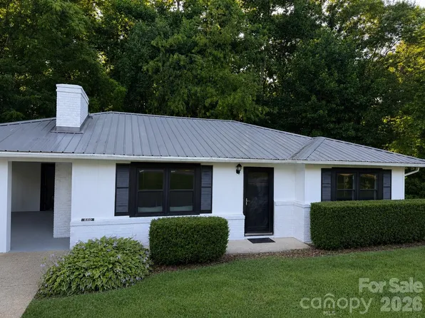550 Arrowhead Trl, Marion, NC 28752