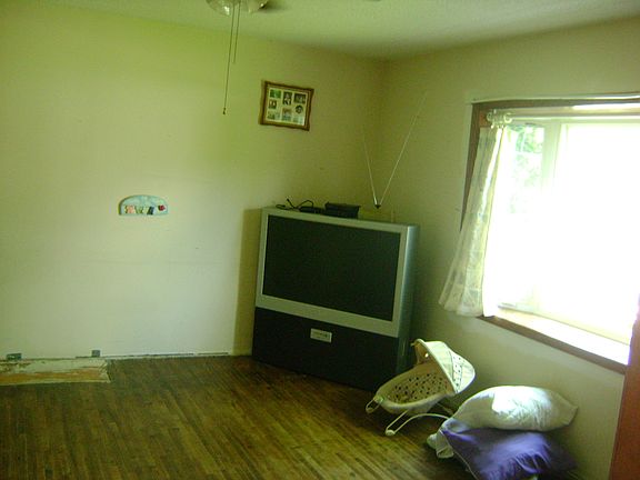 3rd image of 505 N 4th St
