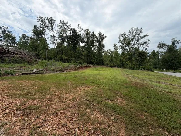 345 Friar Tuck Cir, Covington, GA 30014