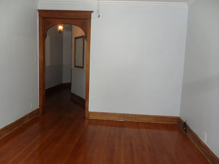 5639 N Wayne Ave #1 — Photo 4