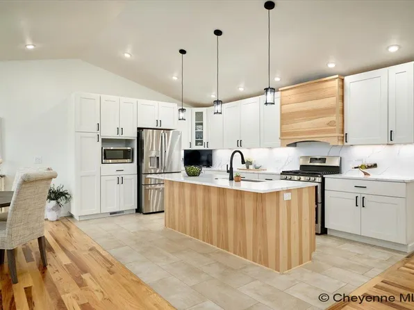 5801 Mica Blf, Cheyenne, WY 82009