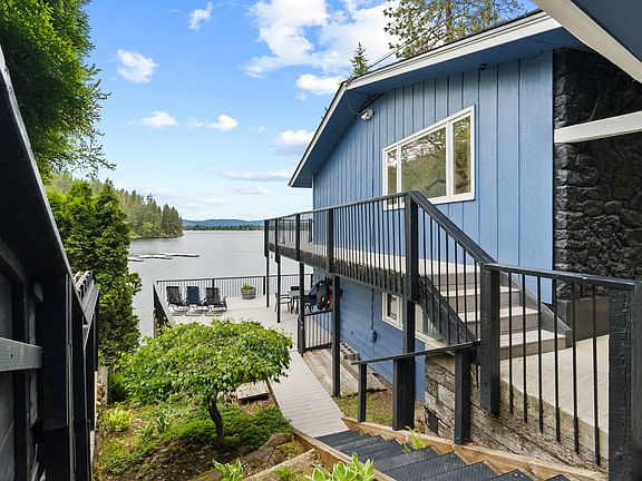3rd image of 24132 E Dreamwood Cir