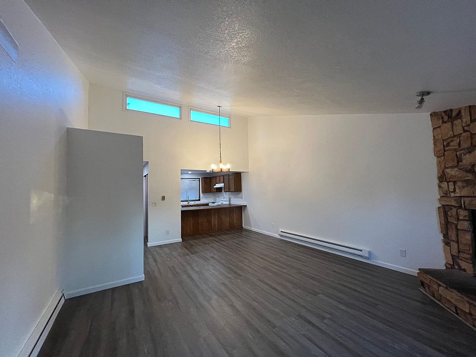 1st image of 2605 S 240th St #2