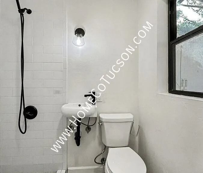 3435 E Elida St — Photo 14