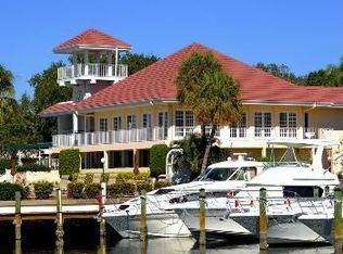 1295 Rudder Ln, Osprey, FL 34229