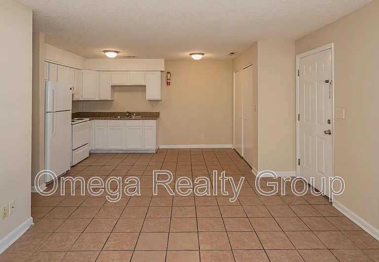 The Cove Apartments — Photo 21