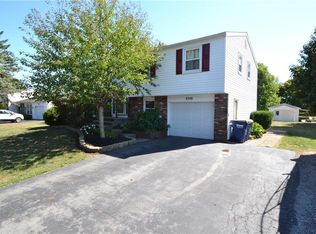 8248 Grist Mill Dr, Lyons, NY 14489