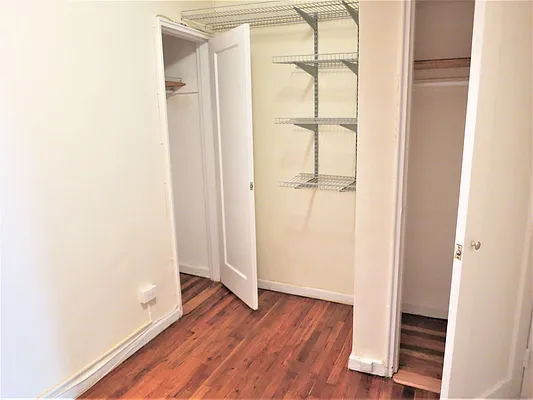 Rented by The Coop Connection LLC | media 22