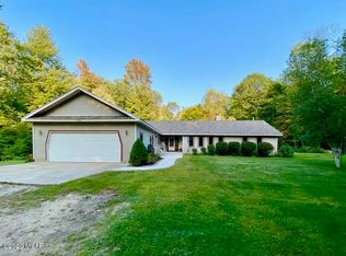 22349 Ubetchaits Pvt, Pierson, MI 49339