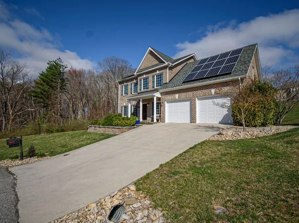 50 Siena Dr, Christiansburg, VA 24073