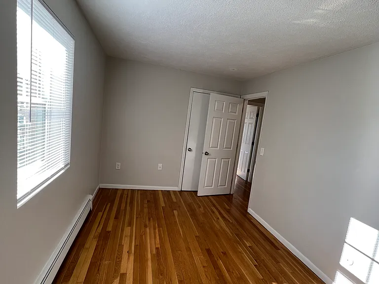 52 Mill St #4 — Photo 9