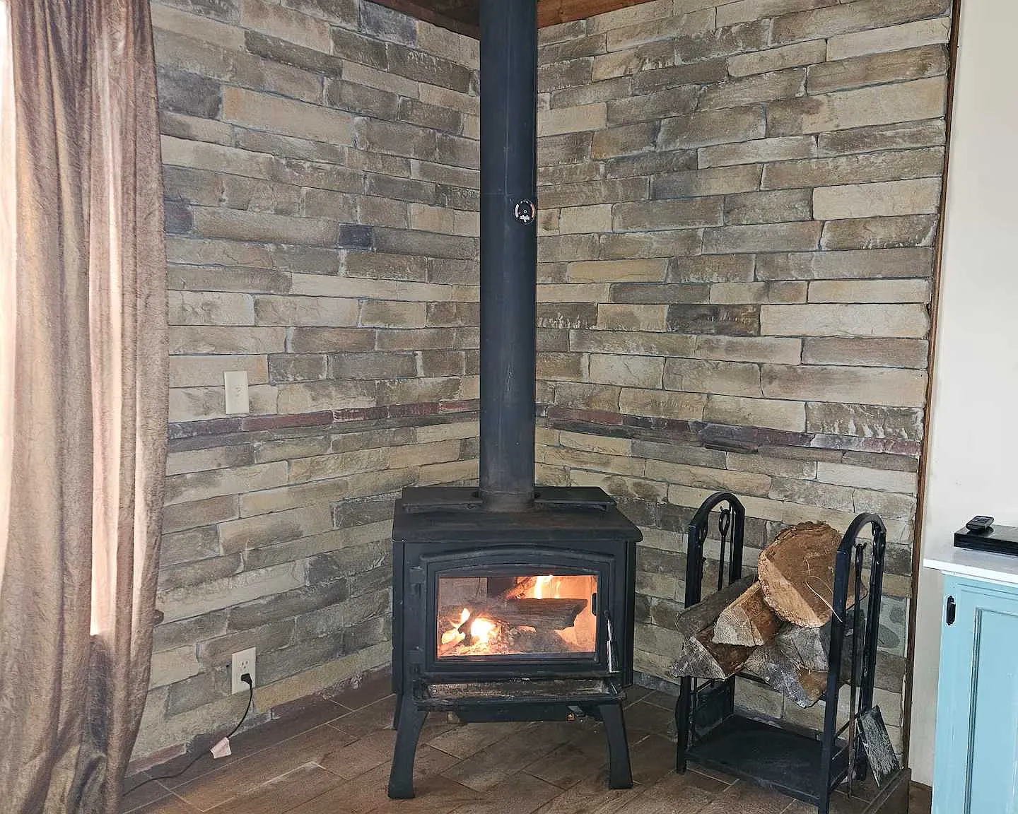 3 bed, $3,495 — Photo 4