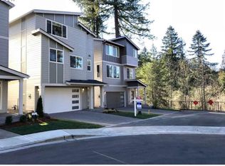 16664 SE Fox Glen Ct, Happy Valley, OR 97015
