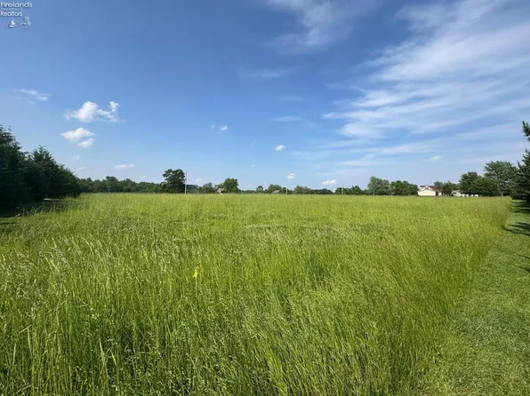 1 E Township Road 106, Tiffin, OH 44883