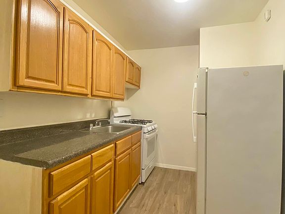 4th image of 9410 60th Ave APT 3K