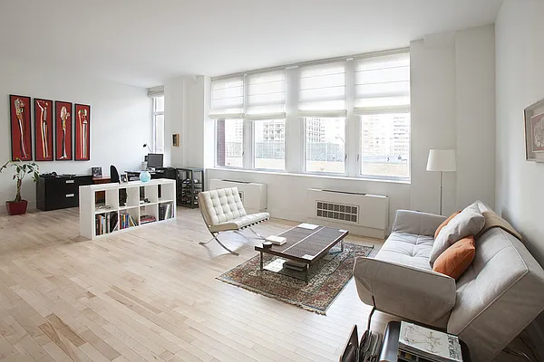 Sold by Stribling | media 9