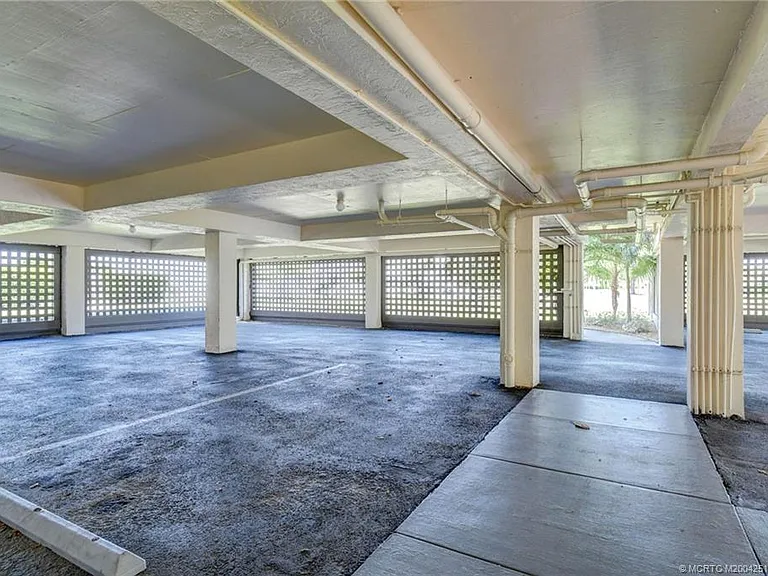 8302 Marina Villas Dr #8302 — Photo 44
