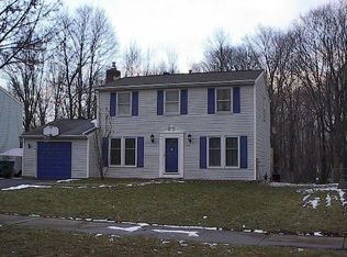 302 Applewood Ln, Hilton, NY 14468