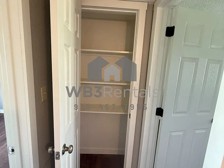 5421 W 77th St S — Photo 14