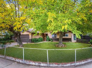 6400 Camelot St, Rio Linda, CA 95673
