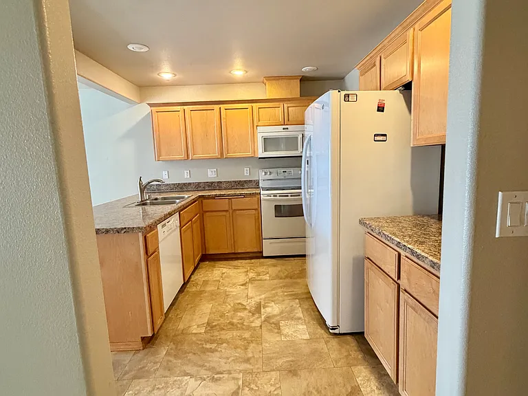 14707 SE 189th Pl — Photo 6