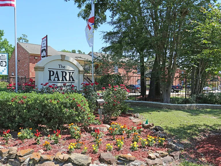 The Park At Deerbrook — Photo 47