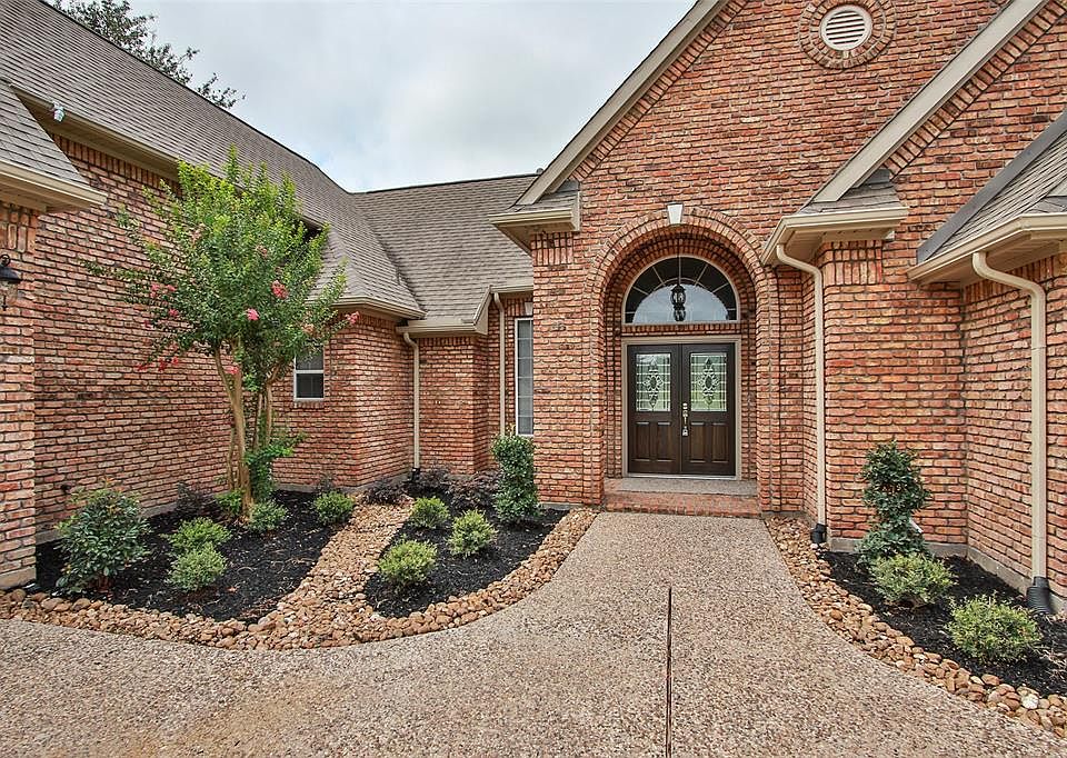 1st image of 78 Lake Estates Dr