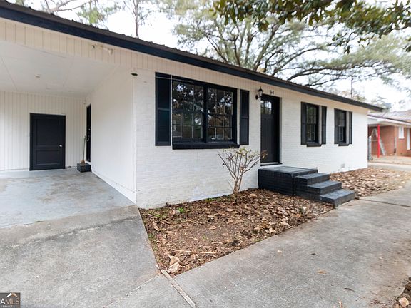 4th image of 94 Ravenwood Way