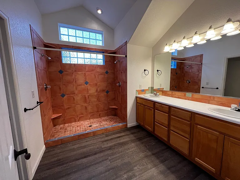 Master Bath a