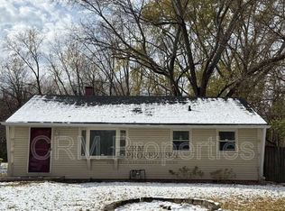 521 Arthur Dr, Indianapolis, IN 46280