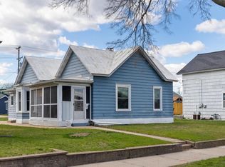 1329 Avon St, La Crosse, WI 54603